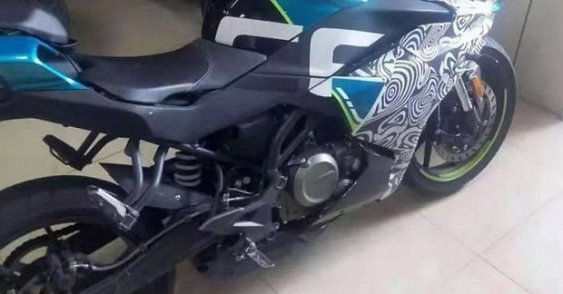 Production ready CFMoto 300SR spied for the first time