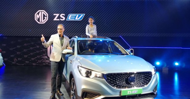 MG ZS EV bags 2 100 pre orders in India reservations closed