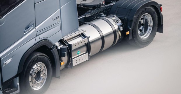 Volvo Trucks Crosses 10,000 Gas Truck Sales Globally