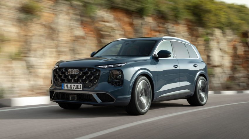 All-New Audi Q7 Debuts with V6 Diesel and Smarter Tech