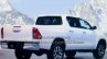 2016 Toyota Hilux Revo rear leaked