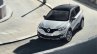 Renault Kaptur front three quarters top view