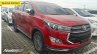 Toyota Innova Venturer Wine Red spy shot