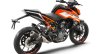 2017 KTM Duke 125 rear three quarter