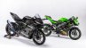 Kawasaki Ninja Zx 25r Race Version And Zx 25r