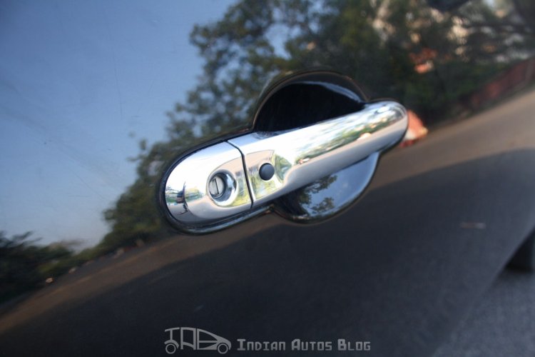 Keyless entry and start-stop buttons are features that got our friends and relatives excited