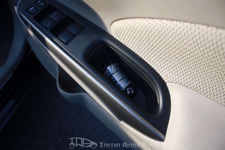 The key fob feels at home on the upper door pocket.