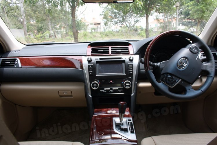 Toyota Camry dashboard