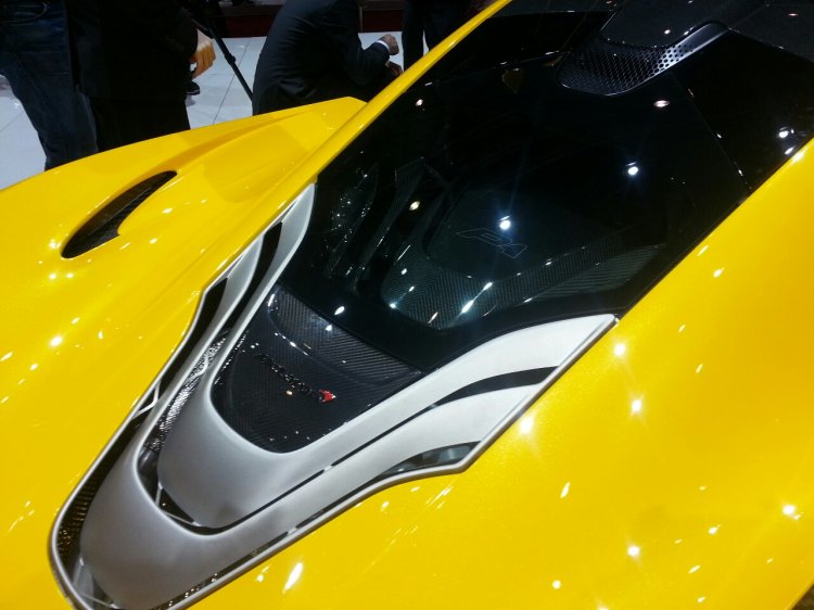 McLaren P1 Geneva Motor show live engine bay