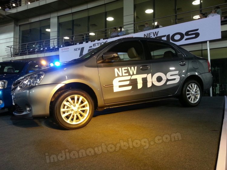 Toyota Etios facelift live images side view
