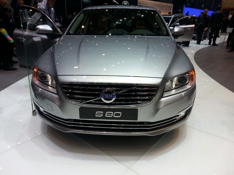 Volvo S80 facelift Geneva Motor Show live front