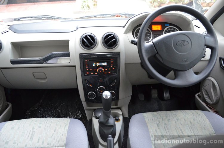Mahindra Verito Vibe dashboard