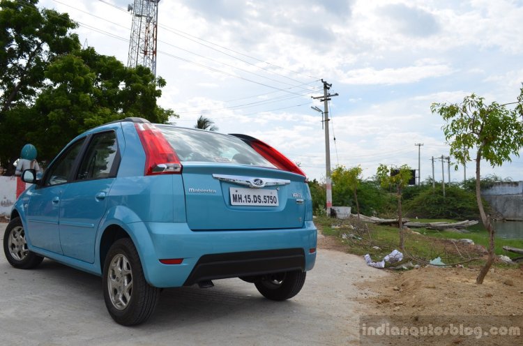 Mahindra Verito Vibe rear three quarter