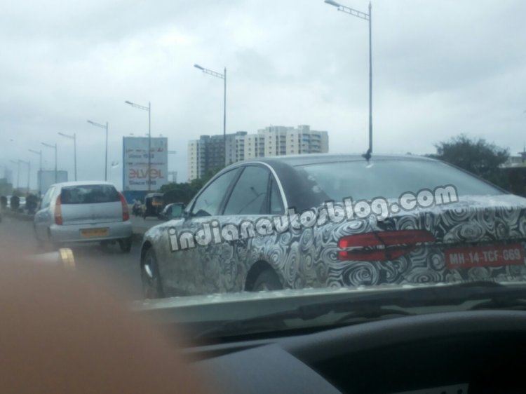 2014 Audi A8 facelift spied rear side