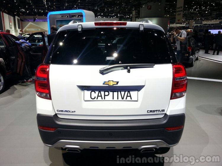Chevrolet Captiva facelift rear view