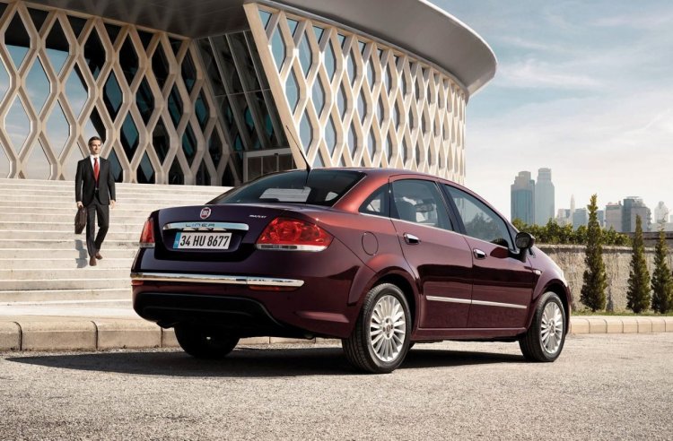 Fiat Linea Facelift rear