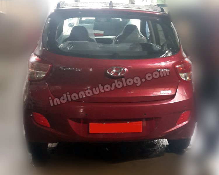 Hyundai Grand i10 diesel spied rear