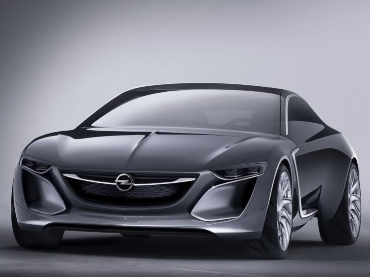 Opel Monza Concept front three quarters