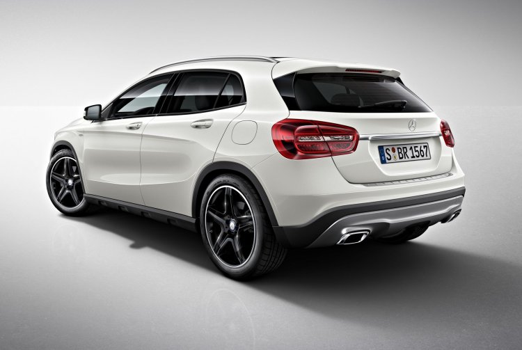 Mercedes-Benz GLA Edition 1 rear