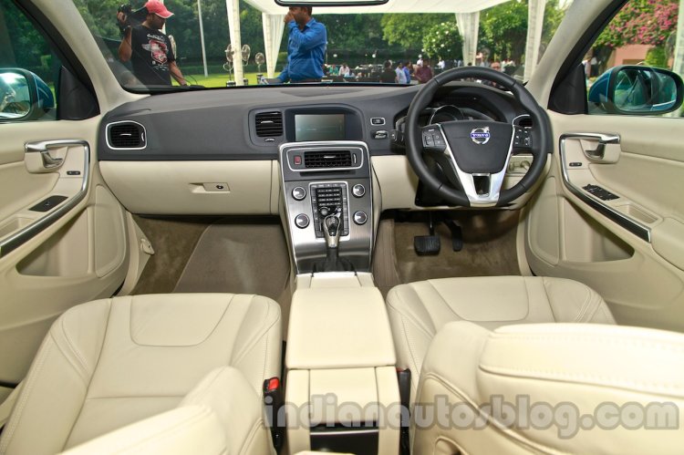 2014 Volvo S60 facelift India interiors