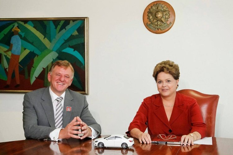Andreas Renschler and Dilma Rousseff
