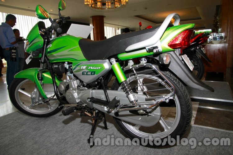 Hero HF Deluxe ECO rear left quarter
