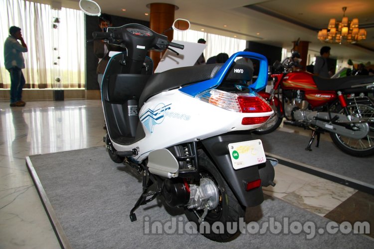 Hero Pleasure Special Edition rear left quarter