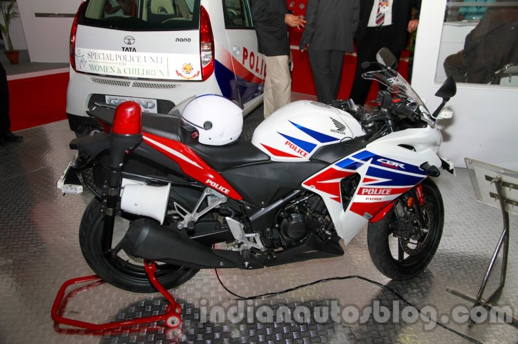 Honda CBR 250R Police Model side view