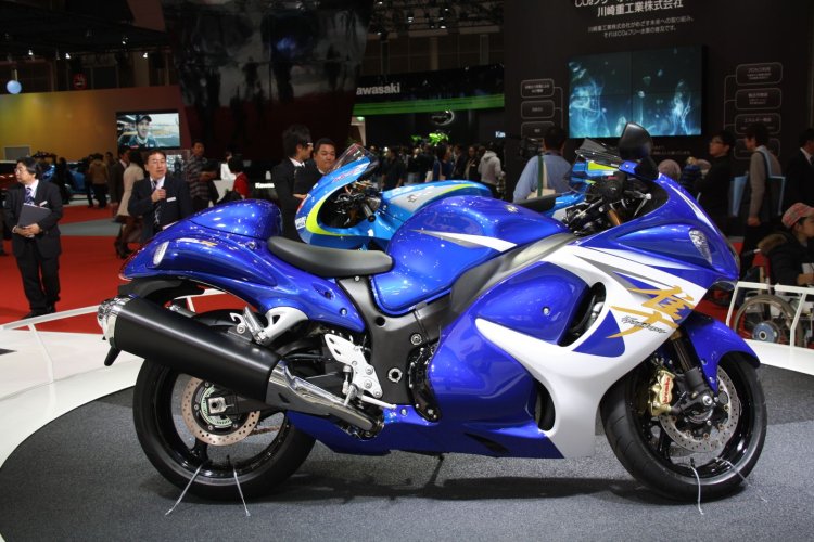 2014 Suzuki Hayabusa side