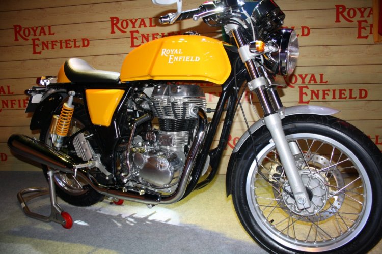 Royal Enfield Continental GT Yellow front three quarter