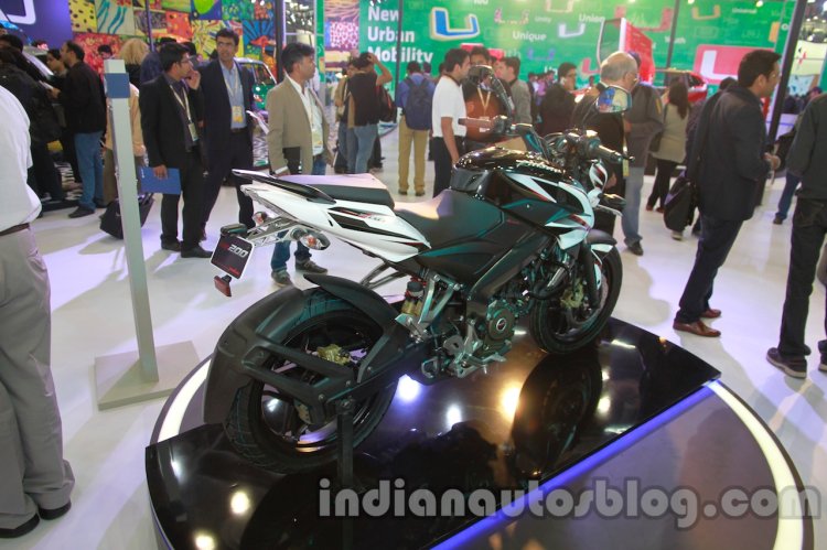 Bajaj Pulsar 200NS rear three quarters Metallic white and Ebony black dual tone colour