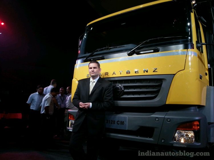 BharatBenz 3128 mining&construction front
