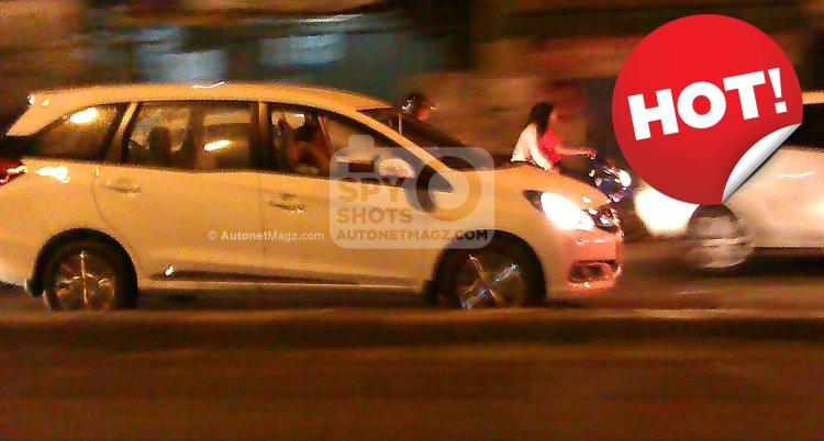 Honda Mobilio spied Indonesian streets