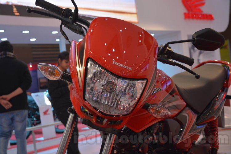 2014 Honda Dream Yuga headlamp live