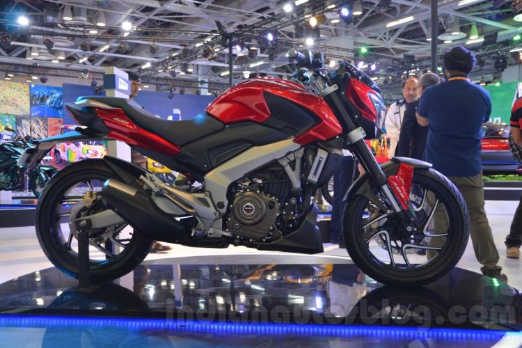 Bajaj Pulsar CS400 side view