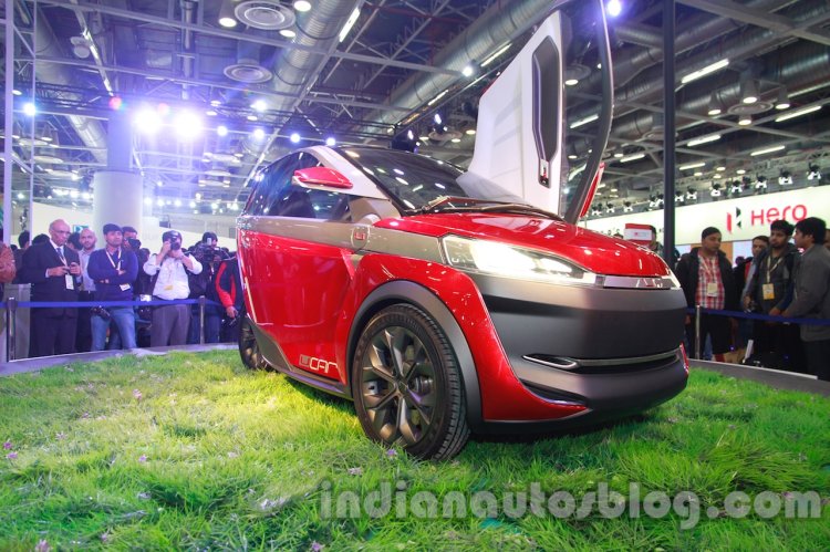 Bajaj U-Car Concept front three quarters