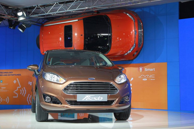 Ford EcoSport sunroof seen at Auto Expo 2014