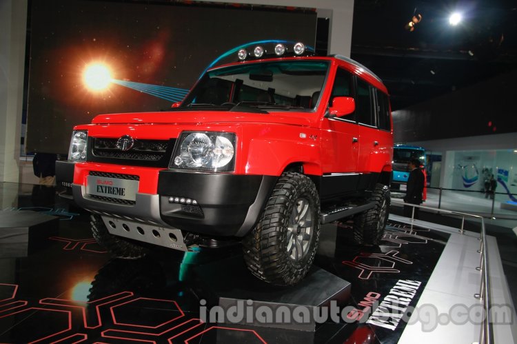 Tata Sumo Extreme front three quarter view