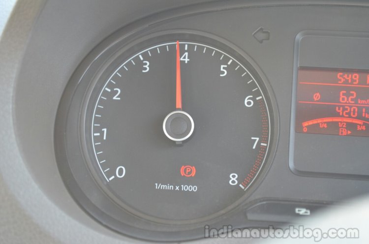 VW Vento TSI Review engine 2