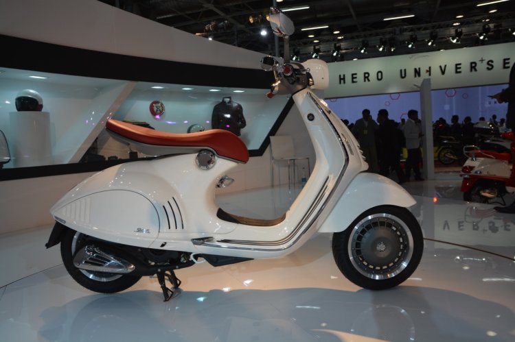 Vespa 946 side at Auto Expo 2014