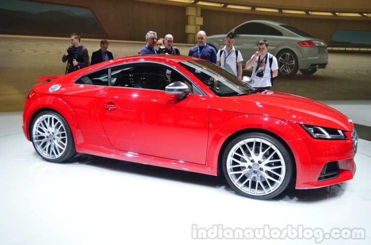 Audi TTS side - Geneva Live