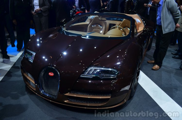 Bugatti Veyron Grand Sport Vitesse Rembrandt Bugatti front quarter