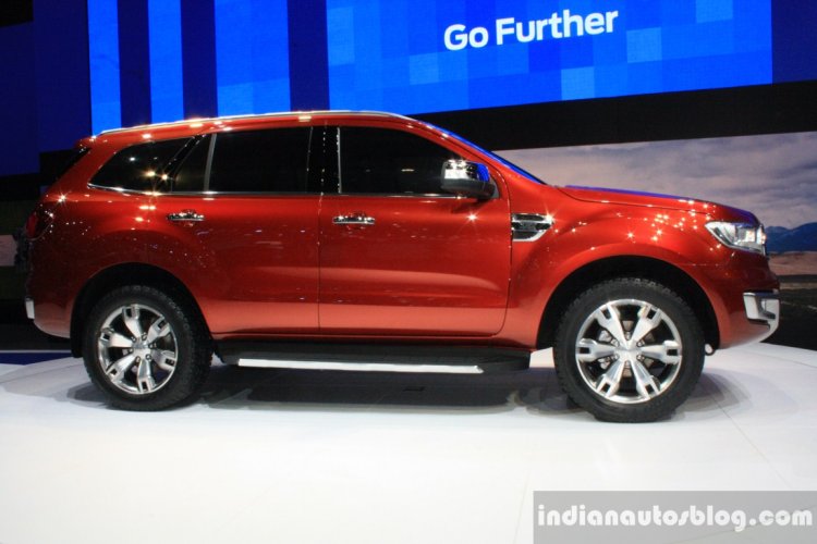 Ford Everest Concept at the Bangkok Motor Show side