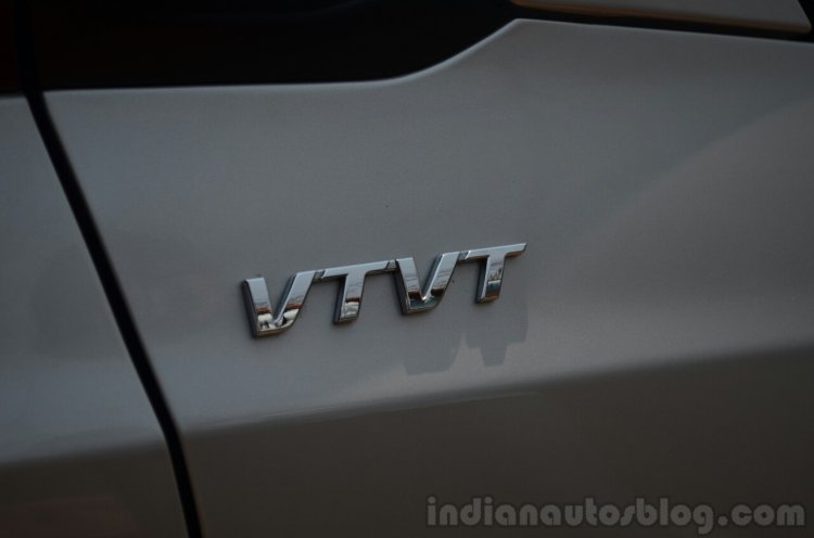 Hyundai Xcent Review petrol badge