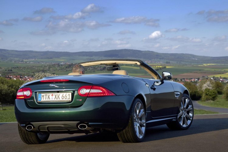 Jaguar XK66 Special Edition rear right quarter view