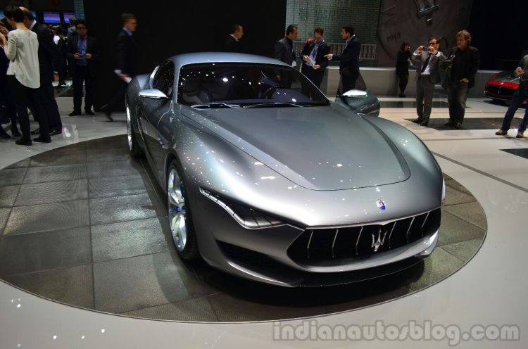 Maserati Alfieri Concept three quarters front at Geneva Motor Show 2014