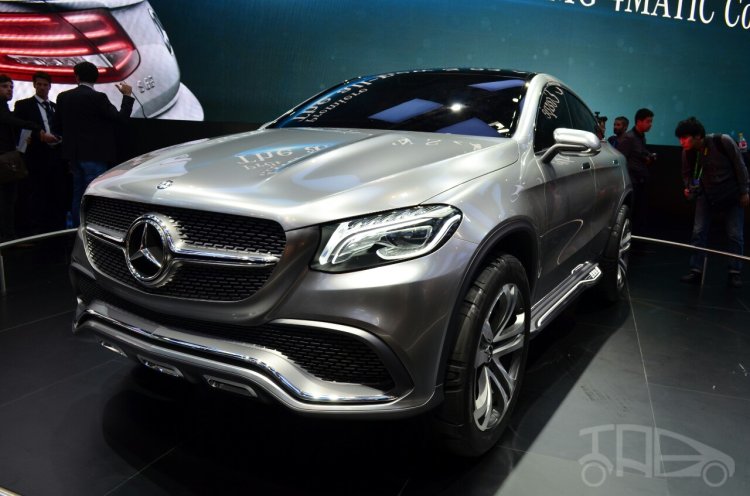 Mercedes-Benz Concept Coupe SUV at 2014 Beijing Auto Show - front three quarter left
