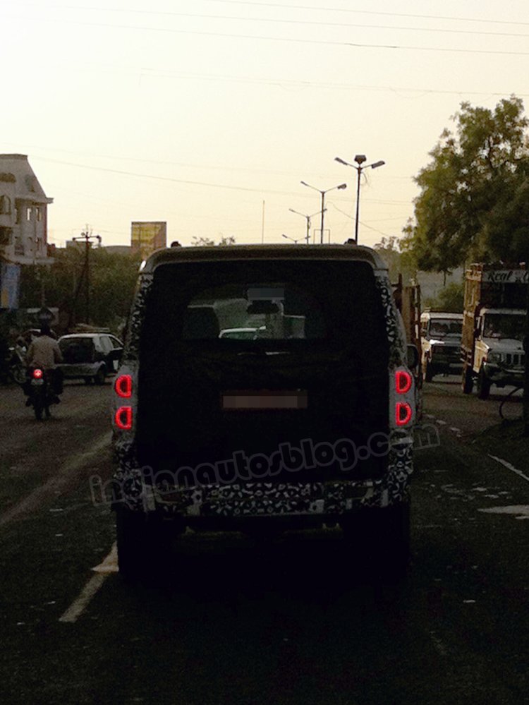 Mahindra Scorpio facelift taillamps on spyshot May 2014