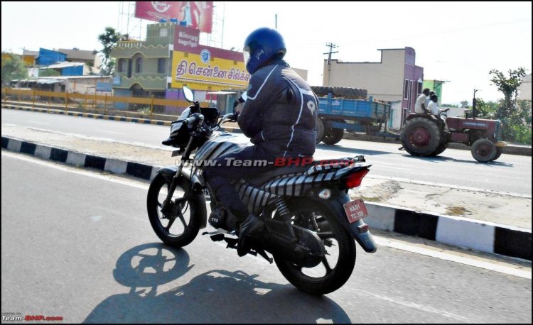 New TVS Victor spied testing in public with camouflage