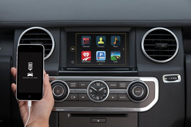 2015 Land Rover Discovery dashboard